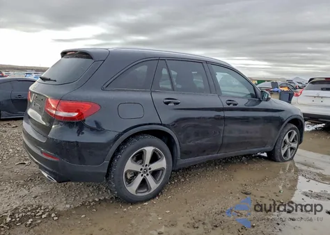 2018 Mercedes-Benz Glc 300 4Matic z USA, uszkodzony, nr VIN WDC0G4KB2JV024865